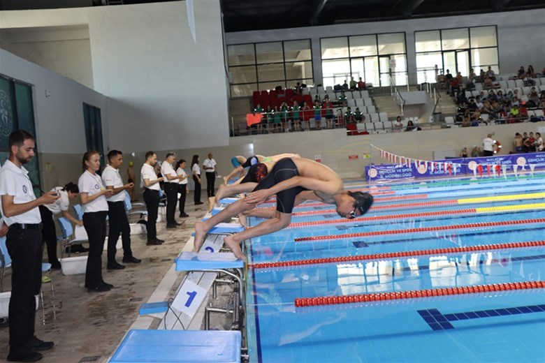 ANALİG Yüzme 1. Etap 7. Grup Müsabakaları Tamamlandı